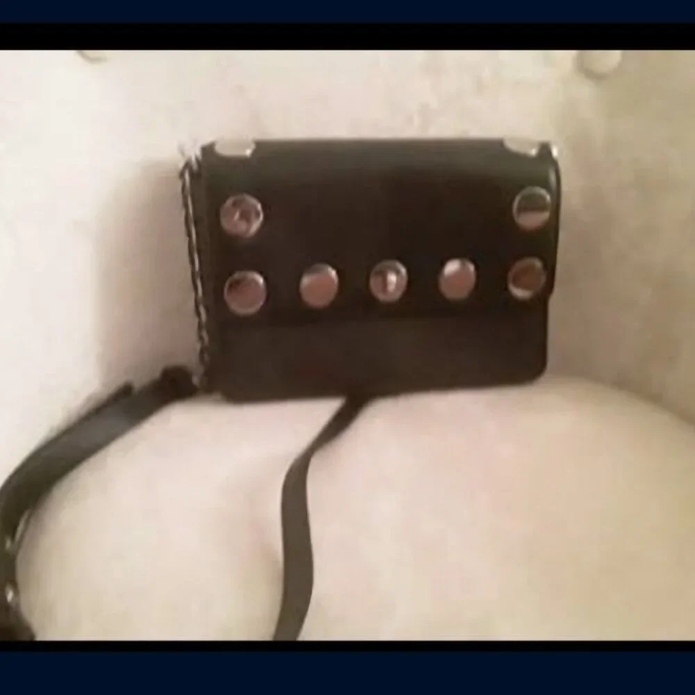 Excellent Condition Michael Kors Genuine Leather Rivington Stud Crossbody Purse - Picture 6 of 6